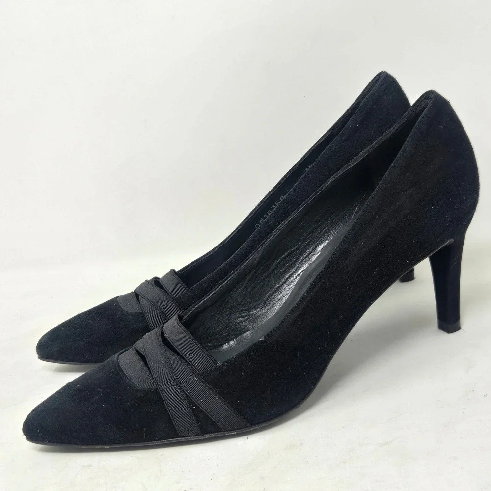 Stuart Weitzman Black Suede Pointed Toe Pumps Grosgrain Detail QH10360 Size 7.5M